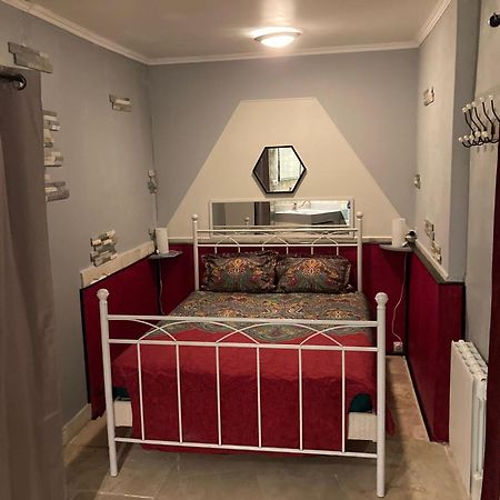 Tres Bel Appartement Cosy Et Chaleureux A Ним Экстерьер фото