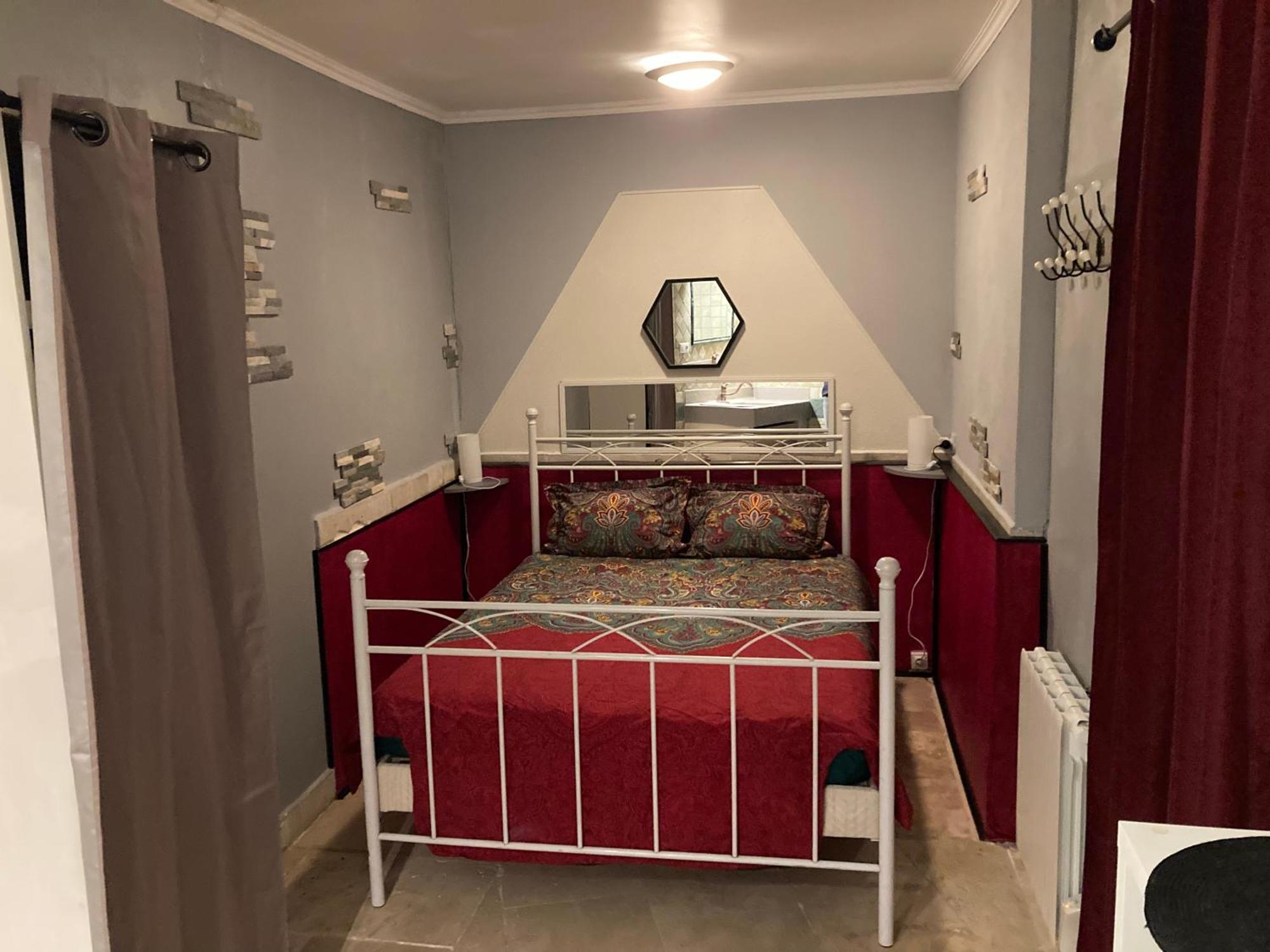 Tres Bel Appartement Cosy Et Chaleureux A Ним Экстерьер фото