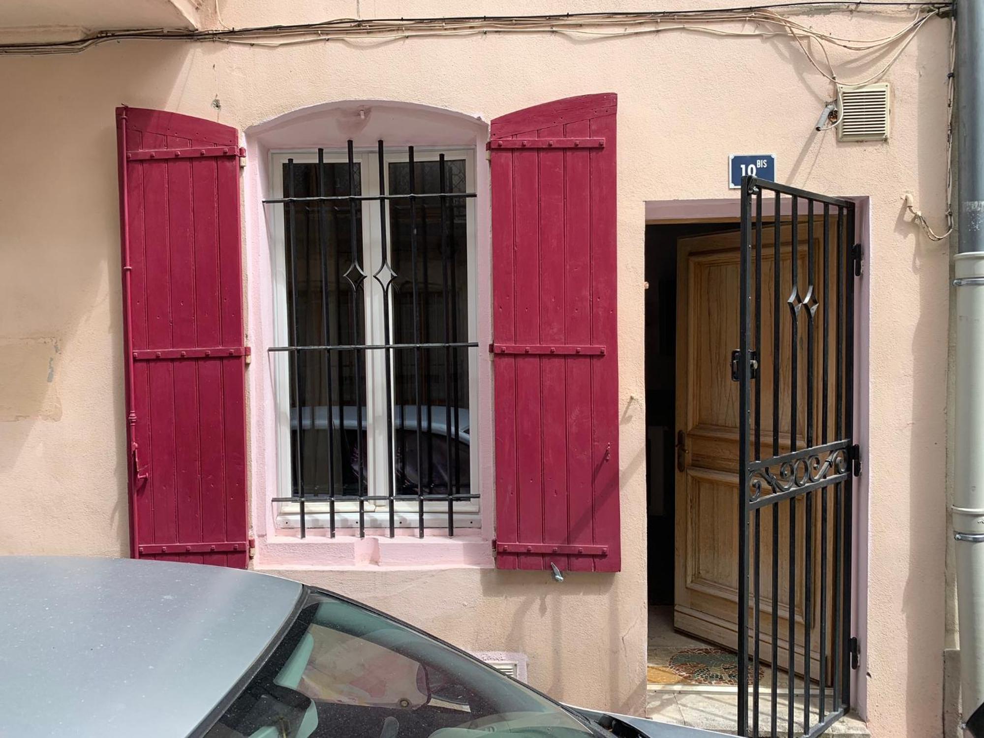 Tres Bel Appartement Cosy Et Chaleureux A Ним Экстерьер фото